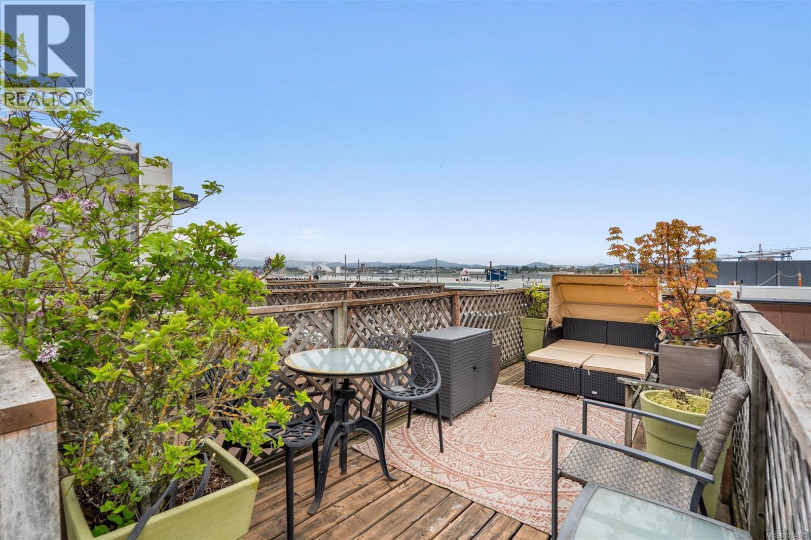 305 648 Herald Street, Victoria