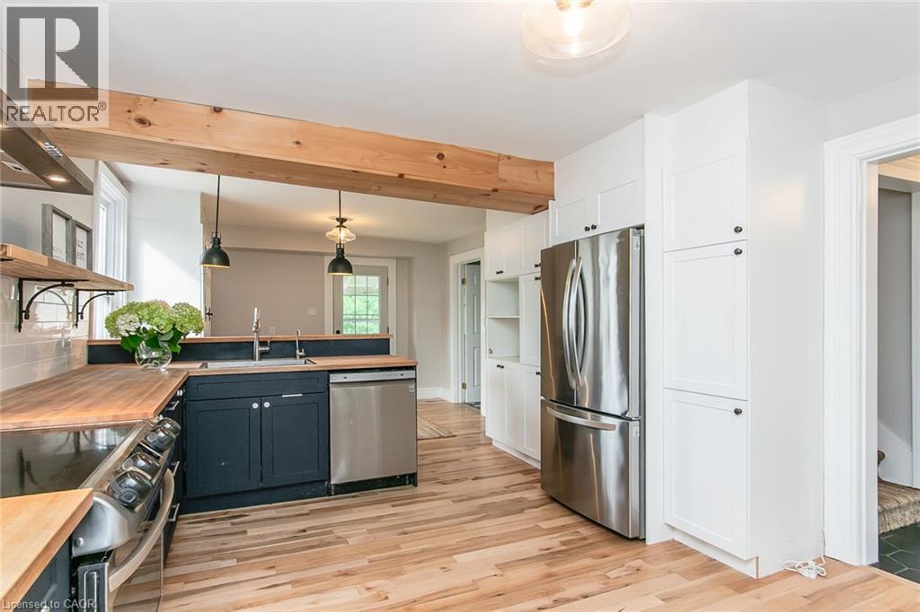 346 WELLINGTON Street - 11