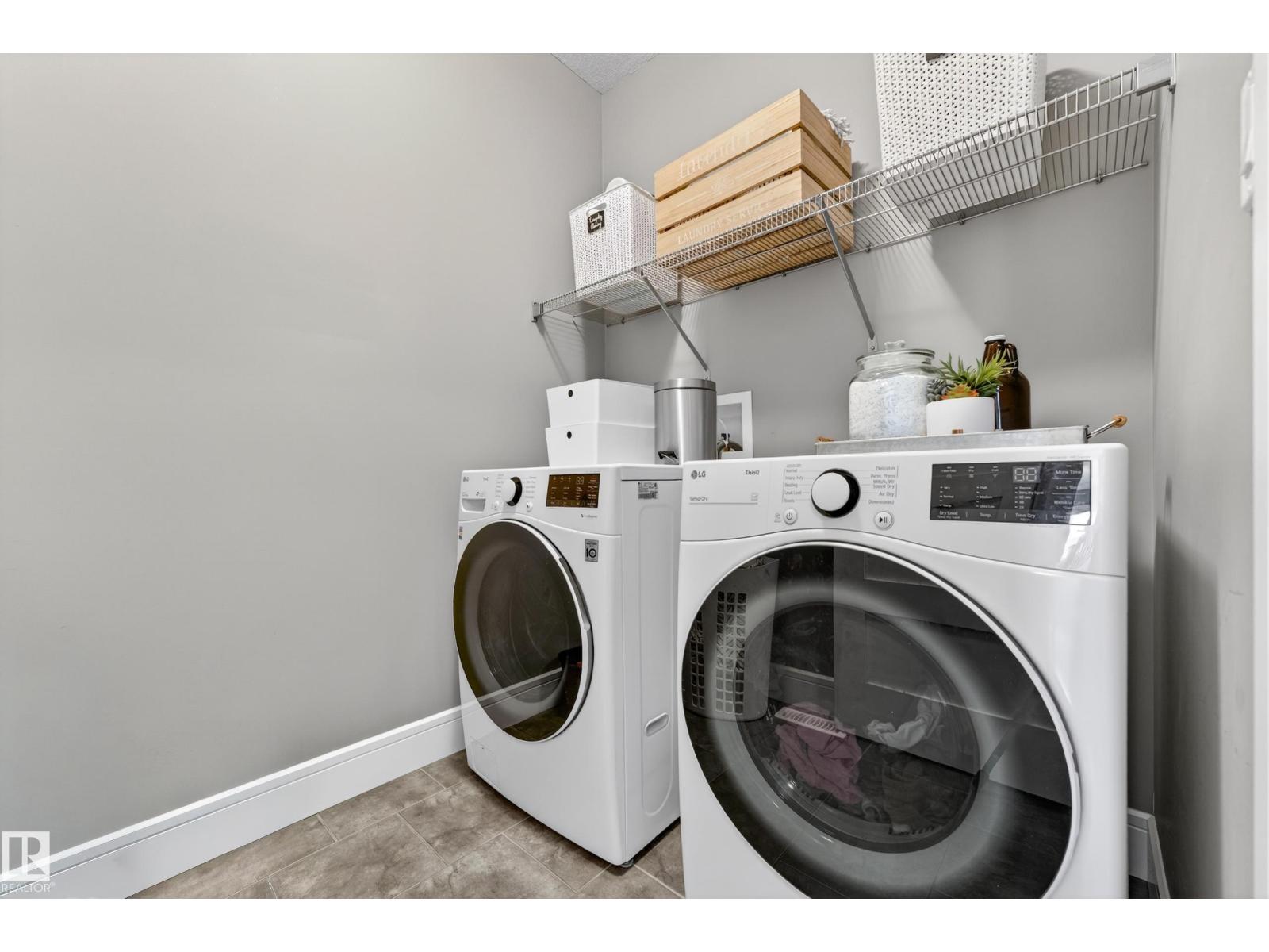 530 174A ST SW - 20