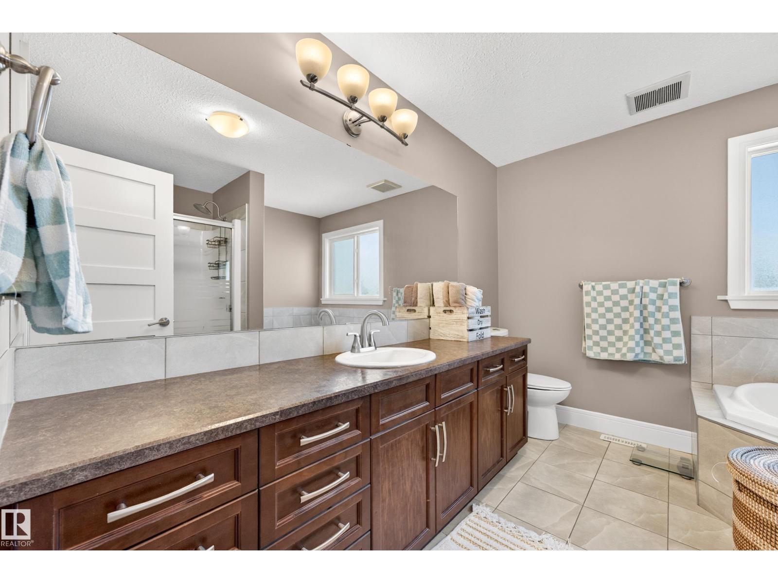 530 174A ST SW - 26