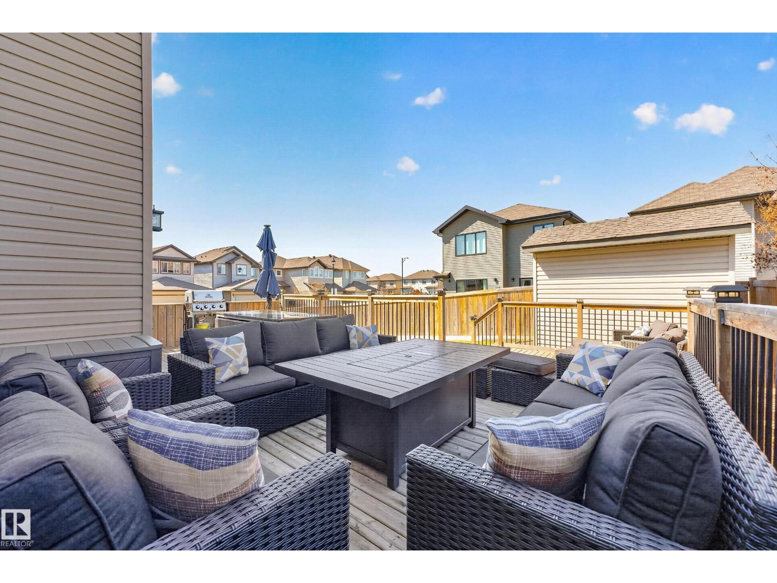 530 174A ST SW - 41