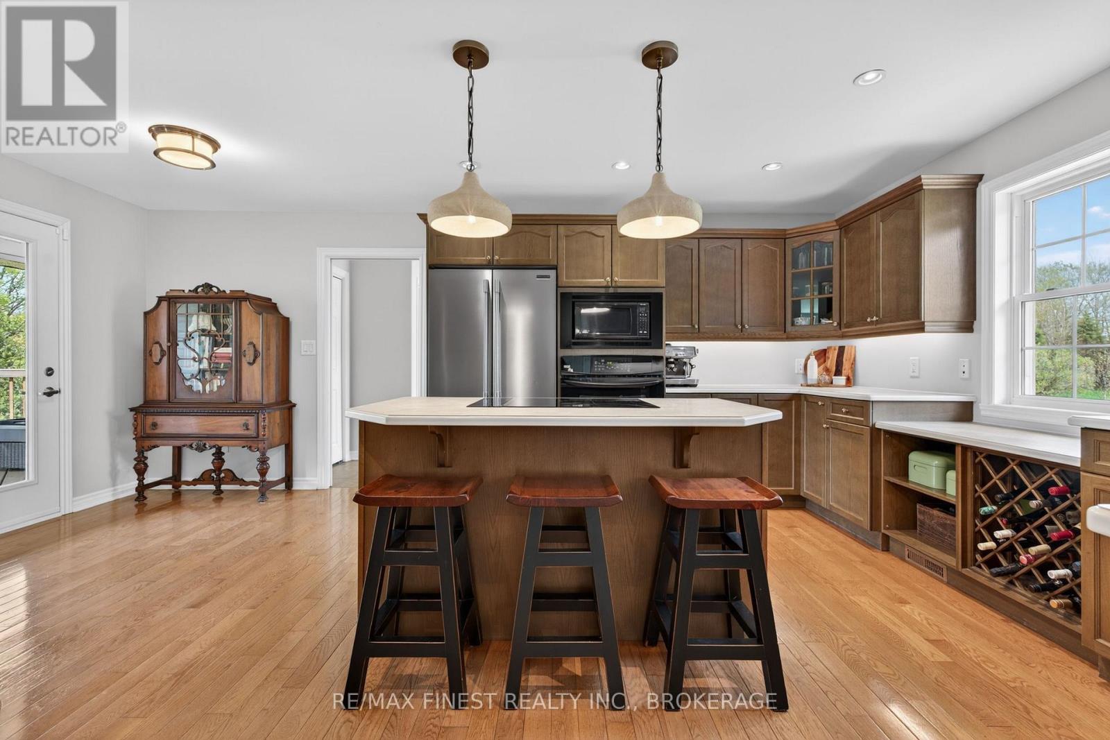 2548 SANDS ROAD - 13