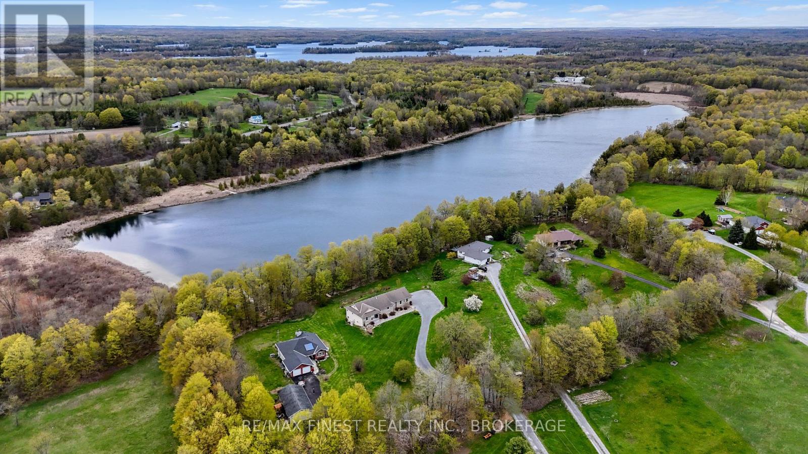 2548 SANDS ROAD - 44