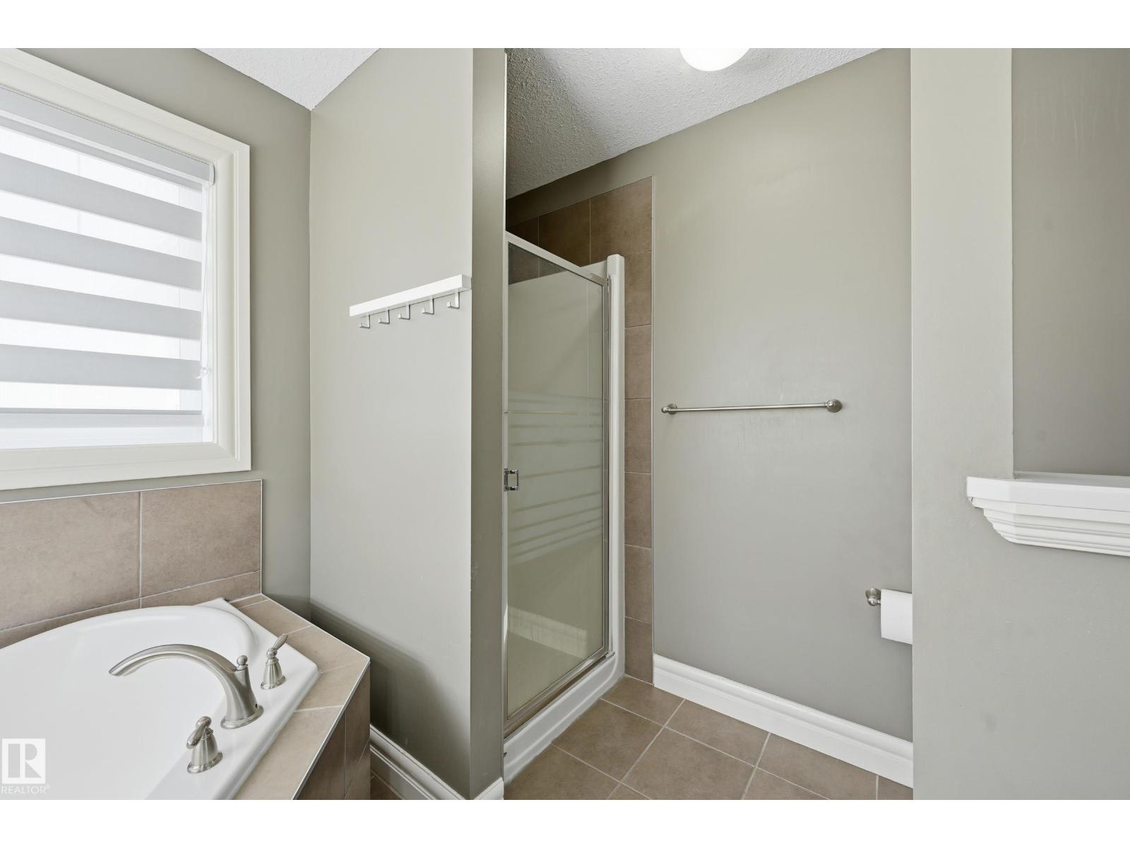 16411 43 ST NW NW - 22