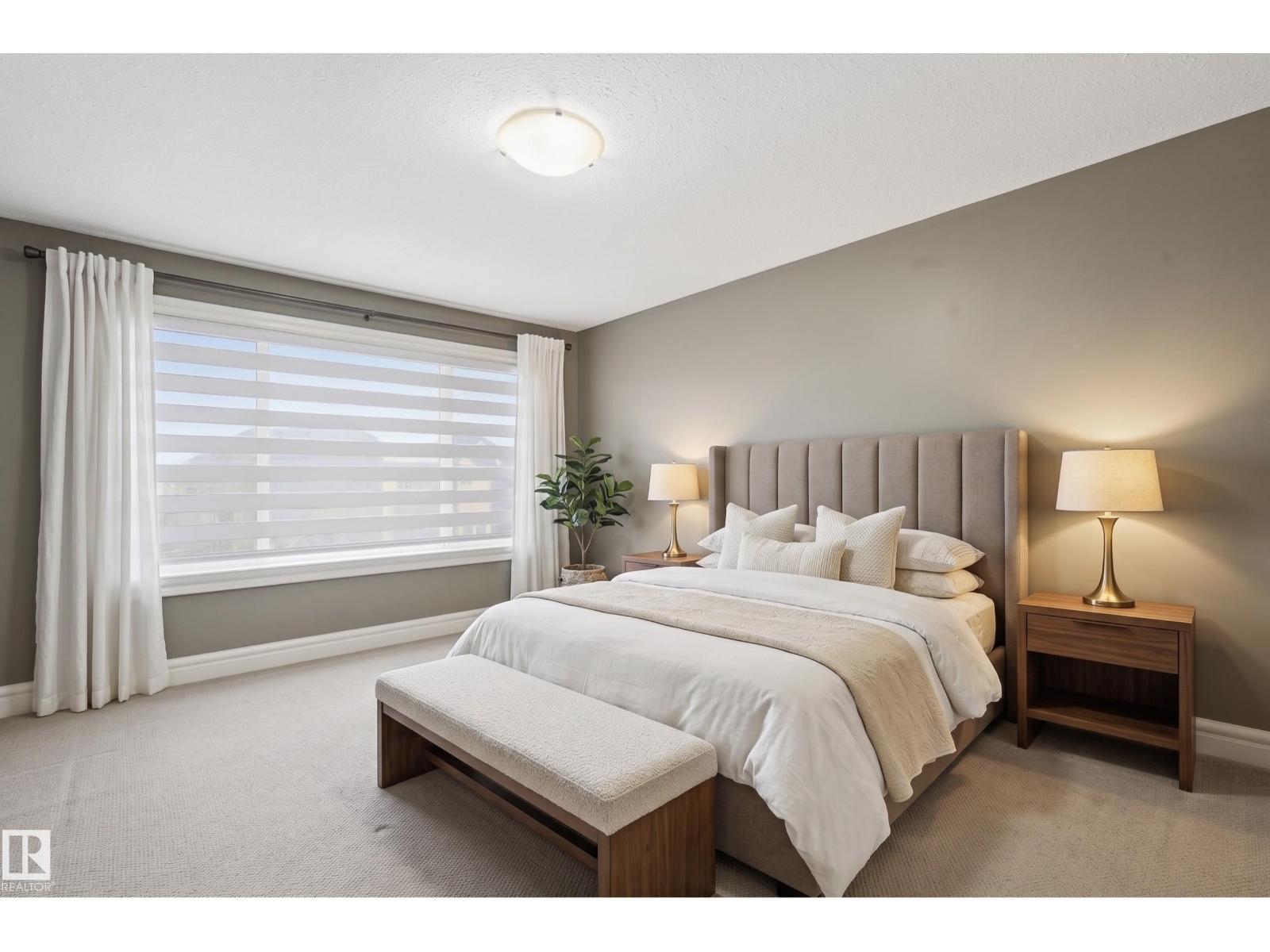 16411 43 ST NW NW, Edmonton