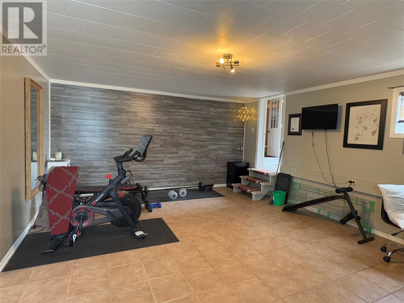 321 Main Road - 42