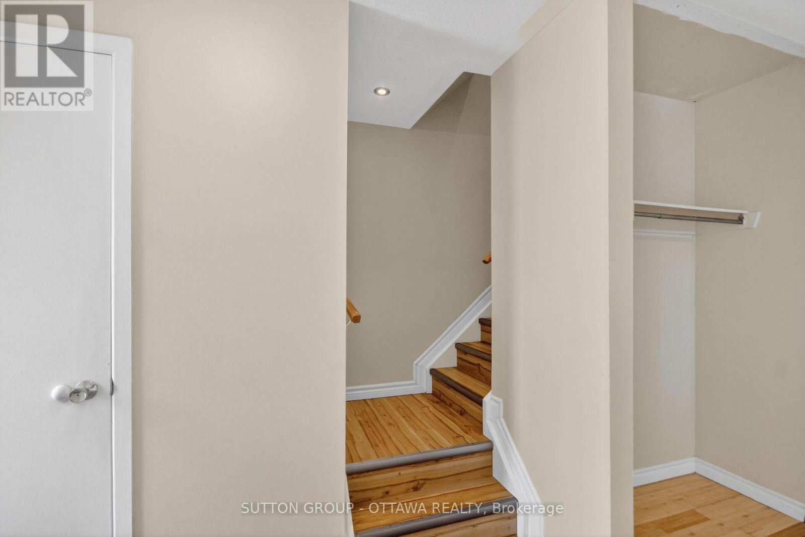 #79 35D WOODVALE GREEN - 24