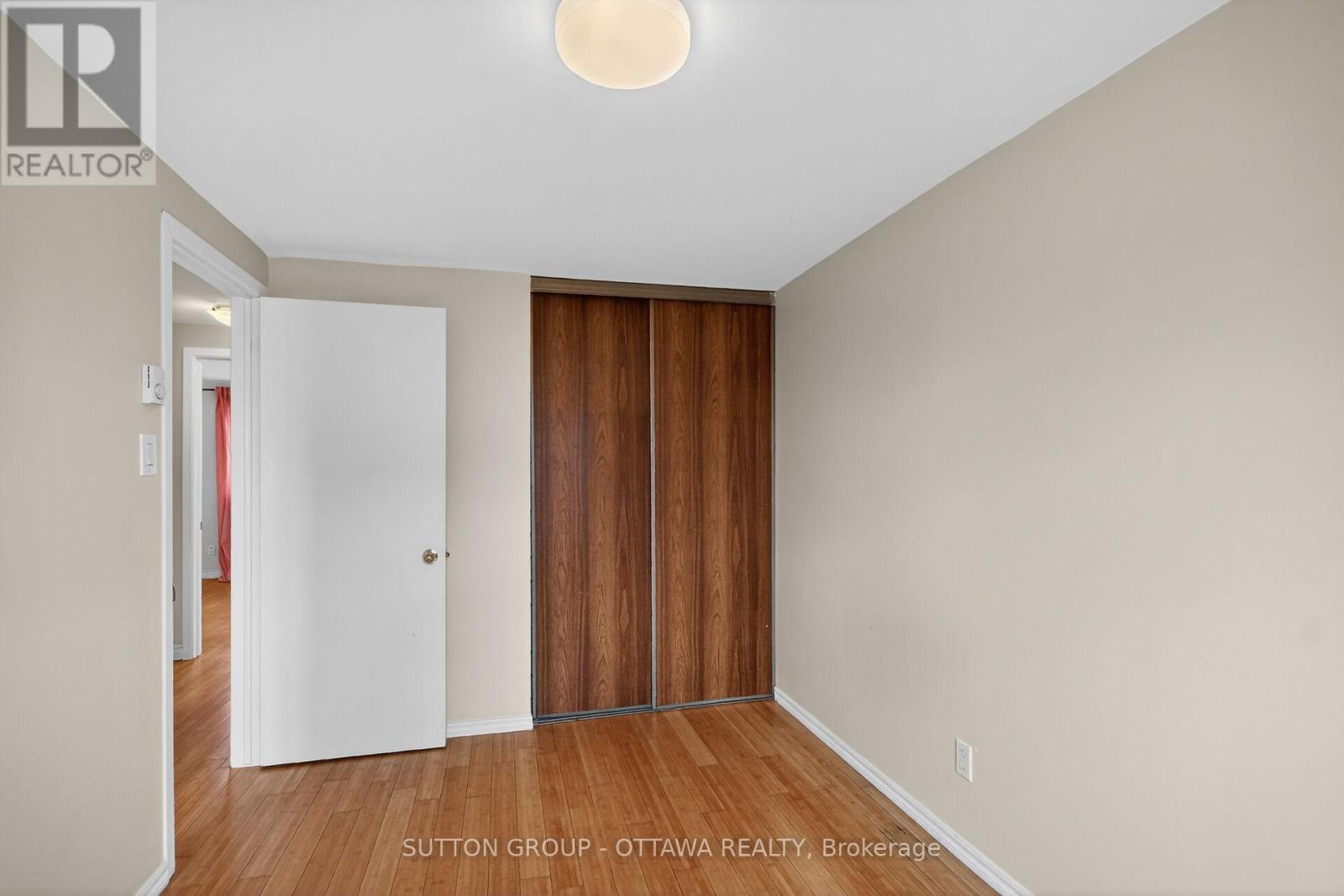 #79 35D WOODVALE GREEN - 35