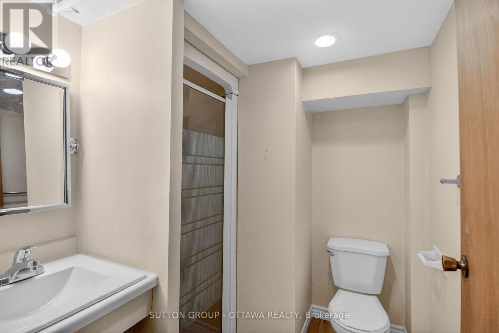 #79 35D WOODVALE GREEN - 40