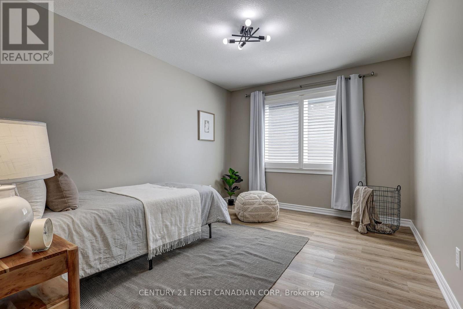 1336 BIRCHWOOD DRIVE - 25