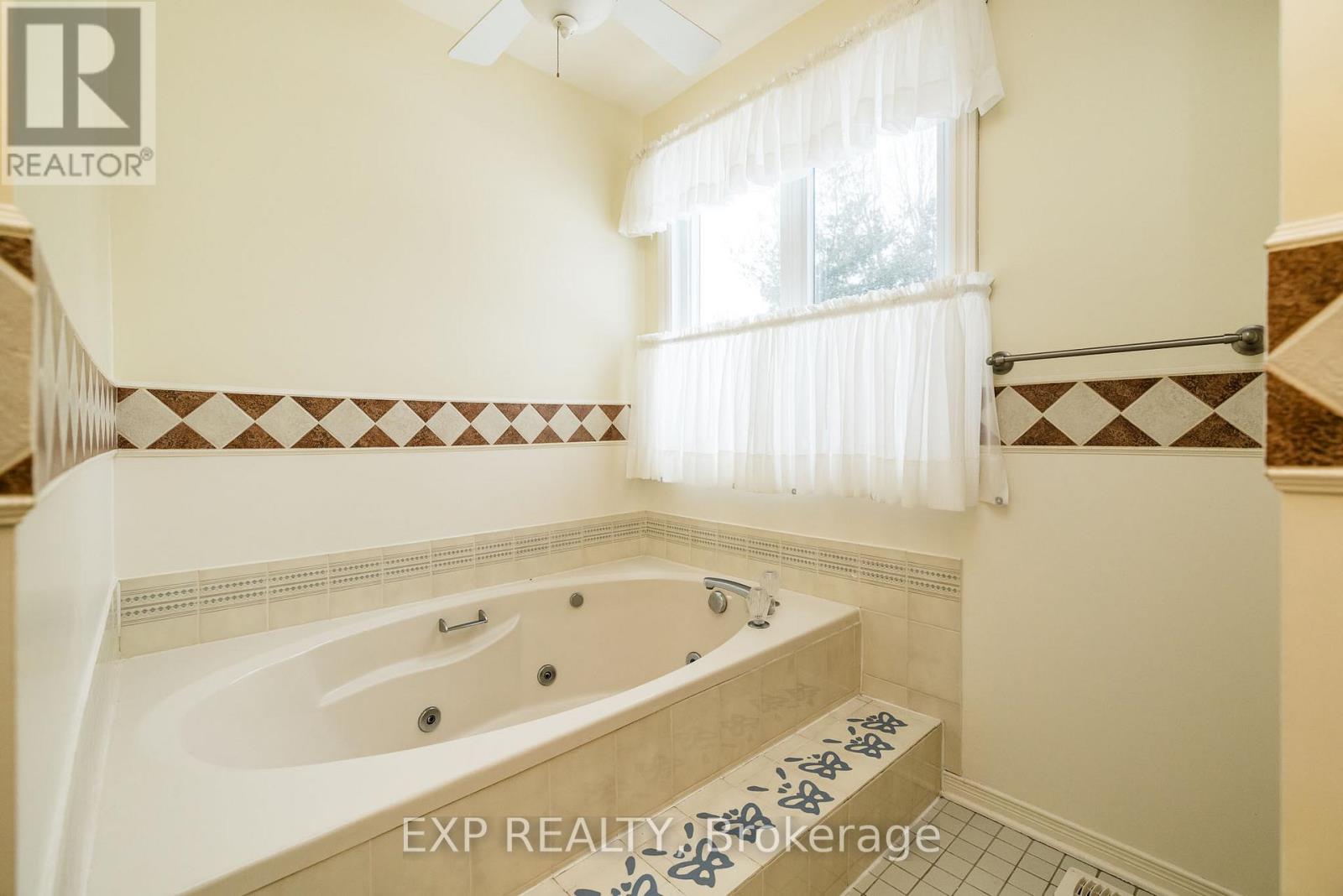 602 CHURCH STREET - 22