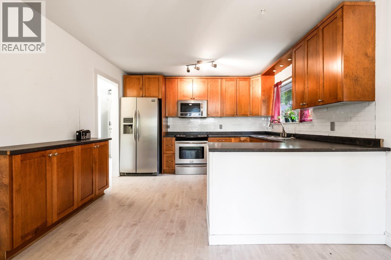 22641 KENDRICK LOOP