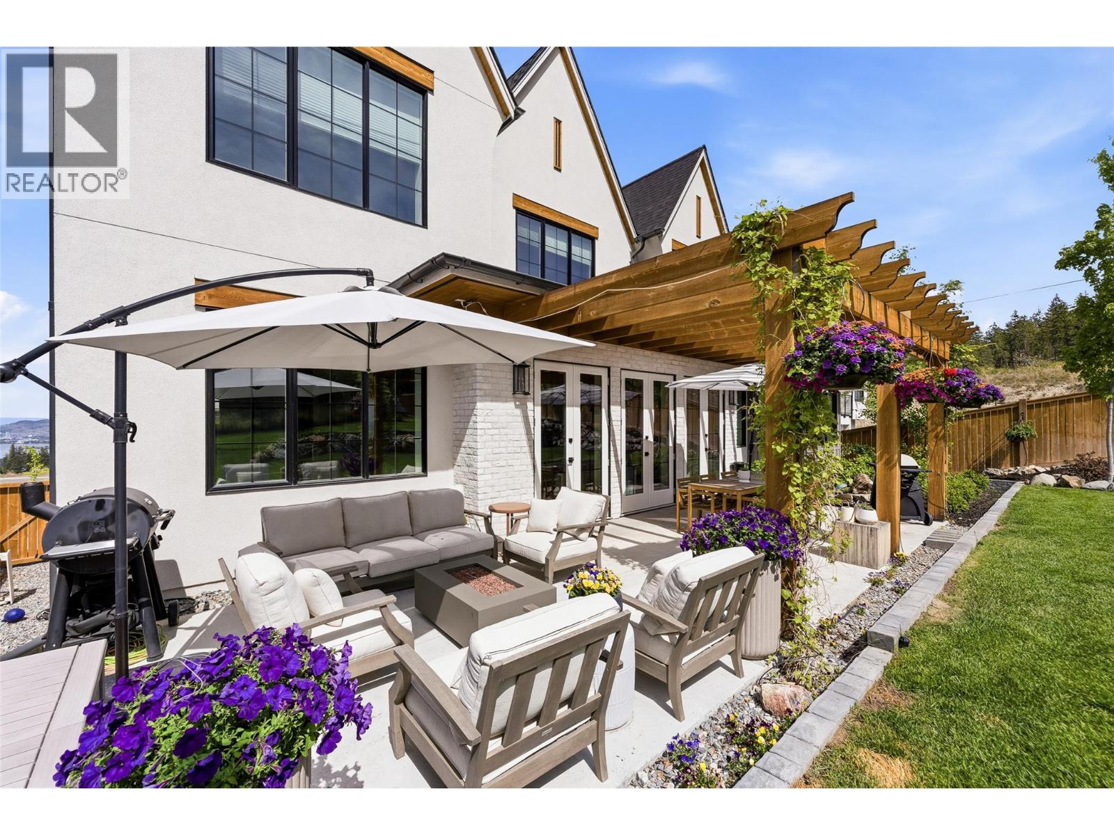  622 Trumpeter Road, Kelowna