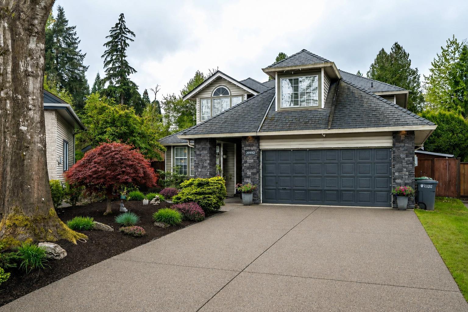 20552 96A Avenue - main photo