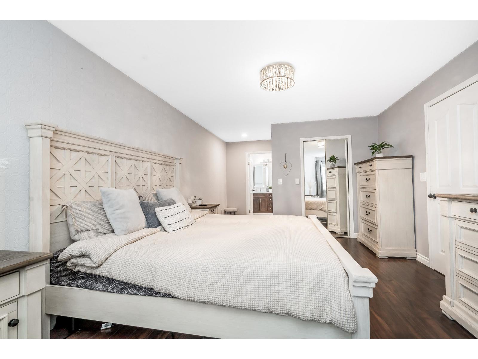 4 Bed, 3 Bath House for Sale in Langley – 20552 96A AVENUE, Langley - Image 23