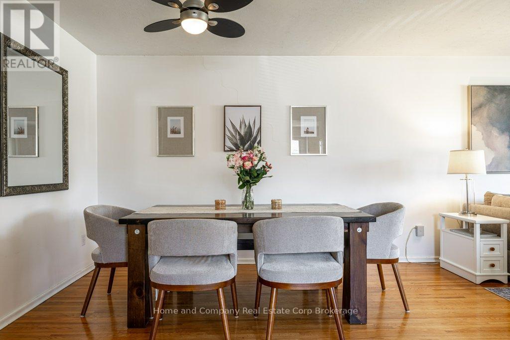 228 REDFORD CRESCENT - 5
