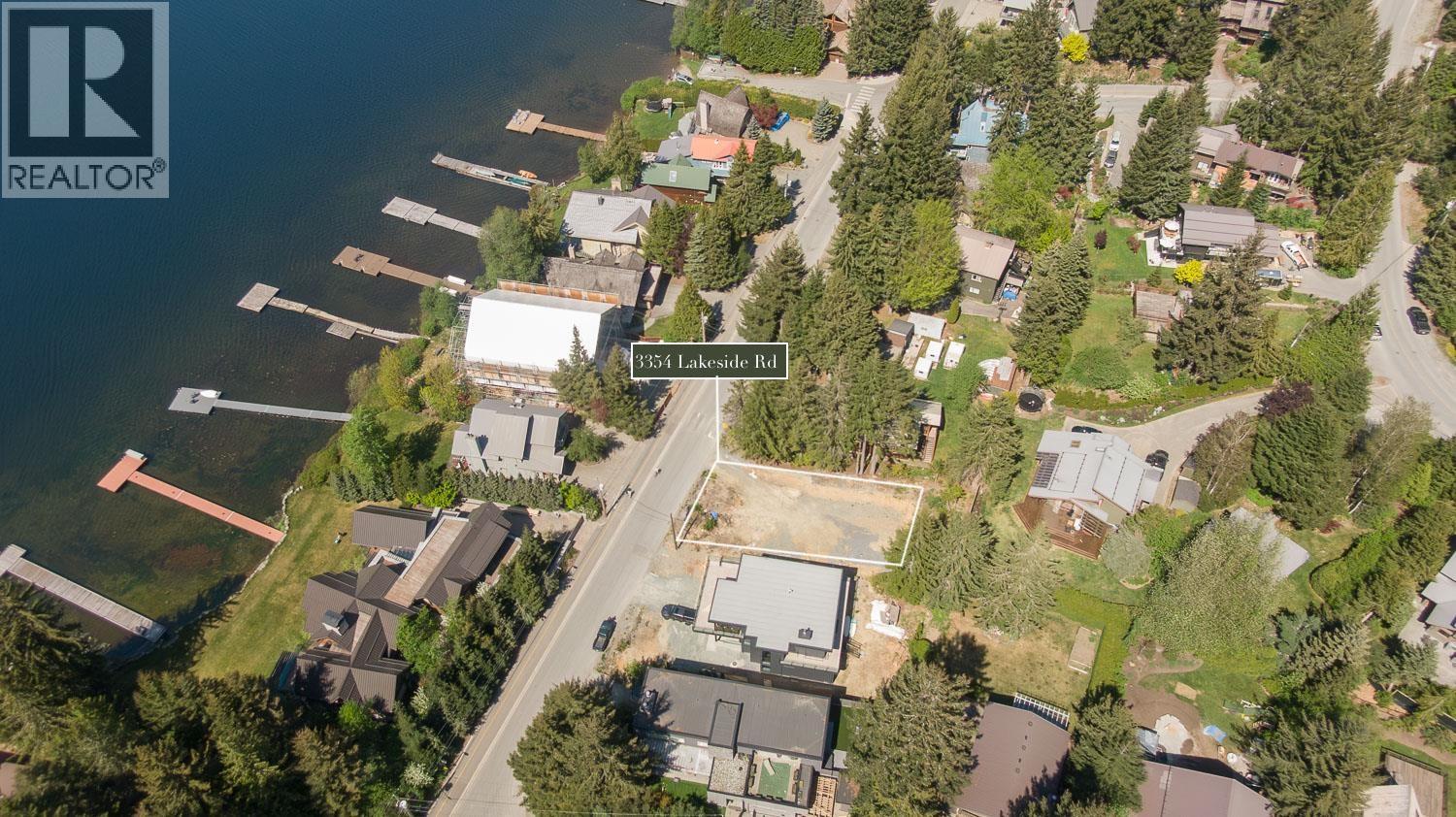 3354 LAKESIDE ROAD, Whistler