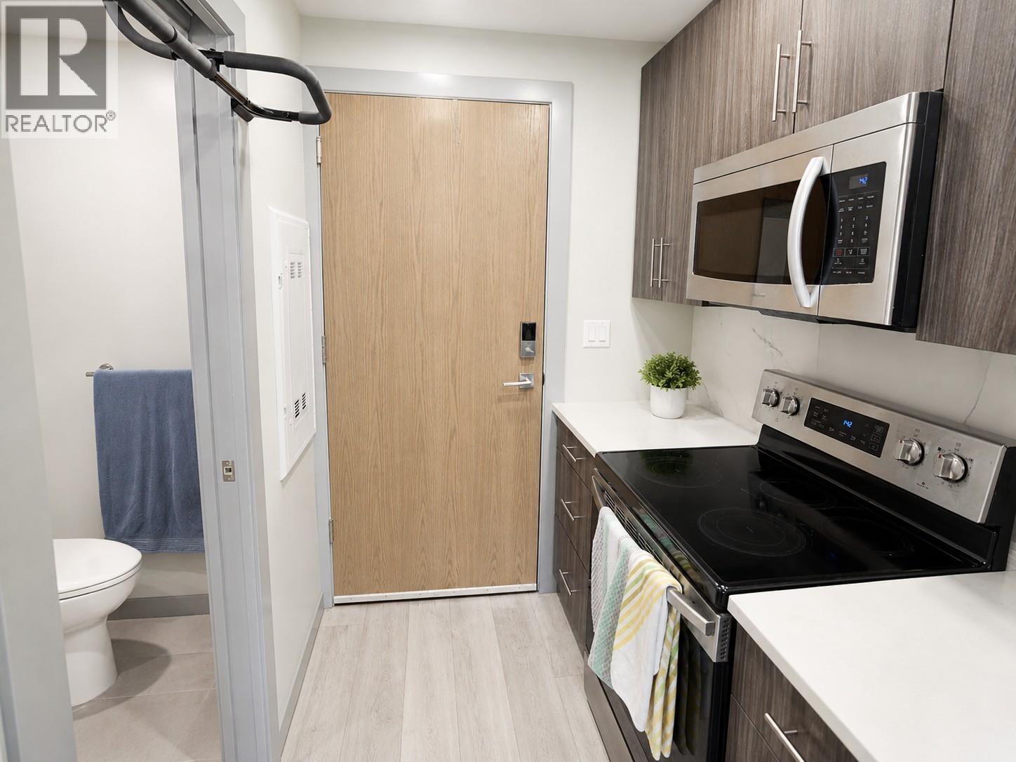 #218 345 Dougall Road N - 7