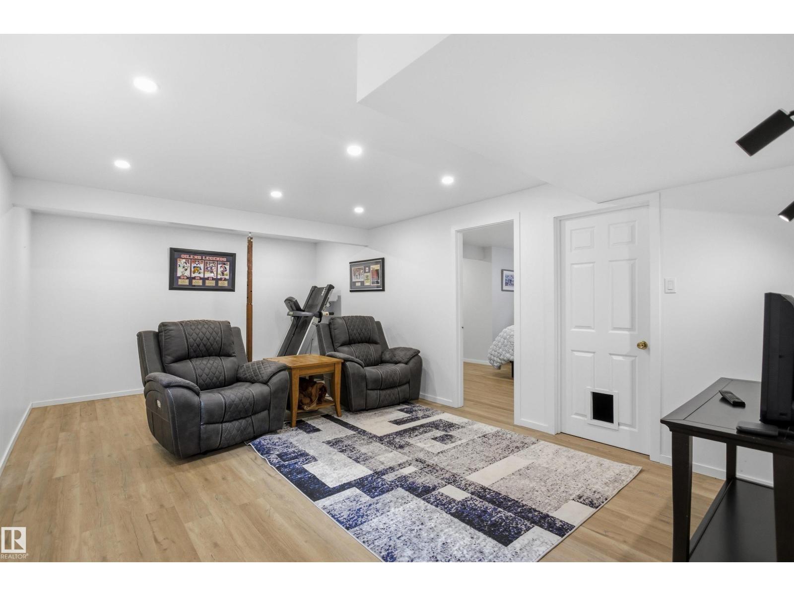 65 RUE MONETTE ST — photo 36