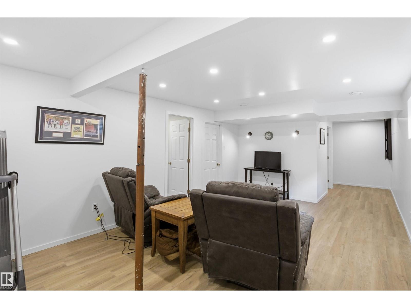65 RUE MONETTE ST — photo 37