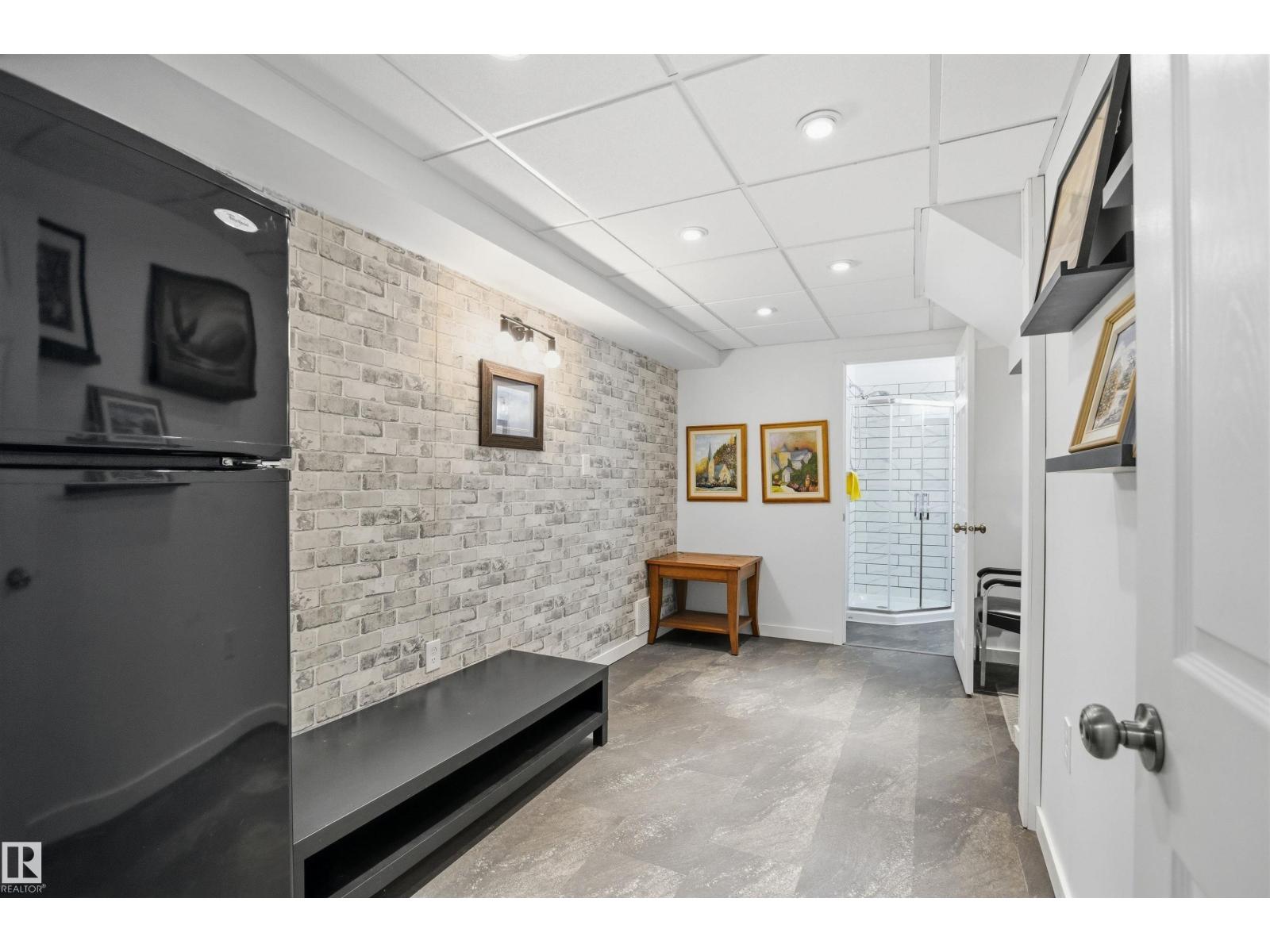 65 RUE MONETTE ST — photo 40