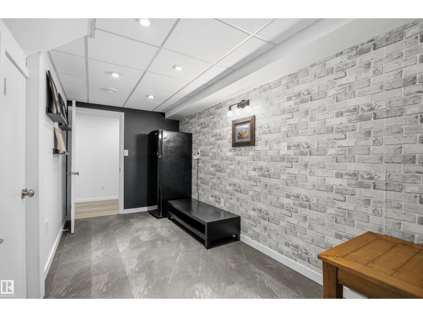 65 RUE MONETTE ST — photo 42