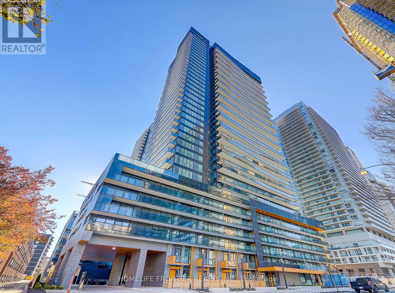 #417 117 BROADWAY AVENUE - 1