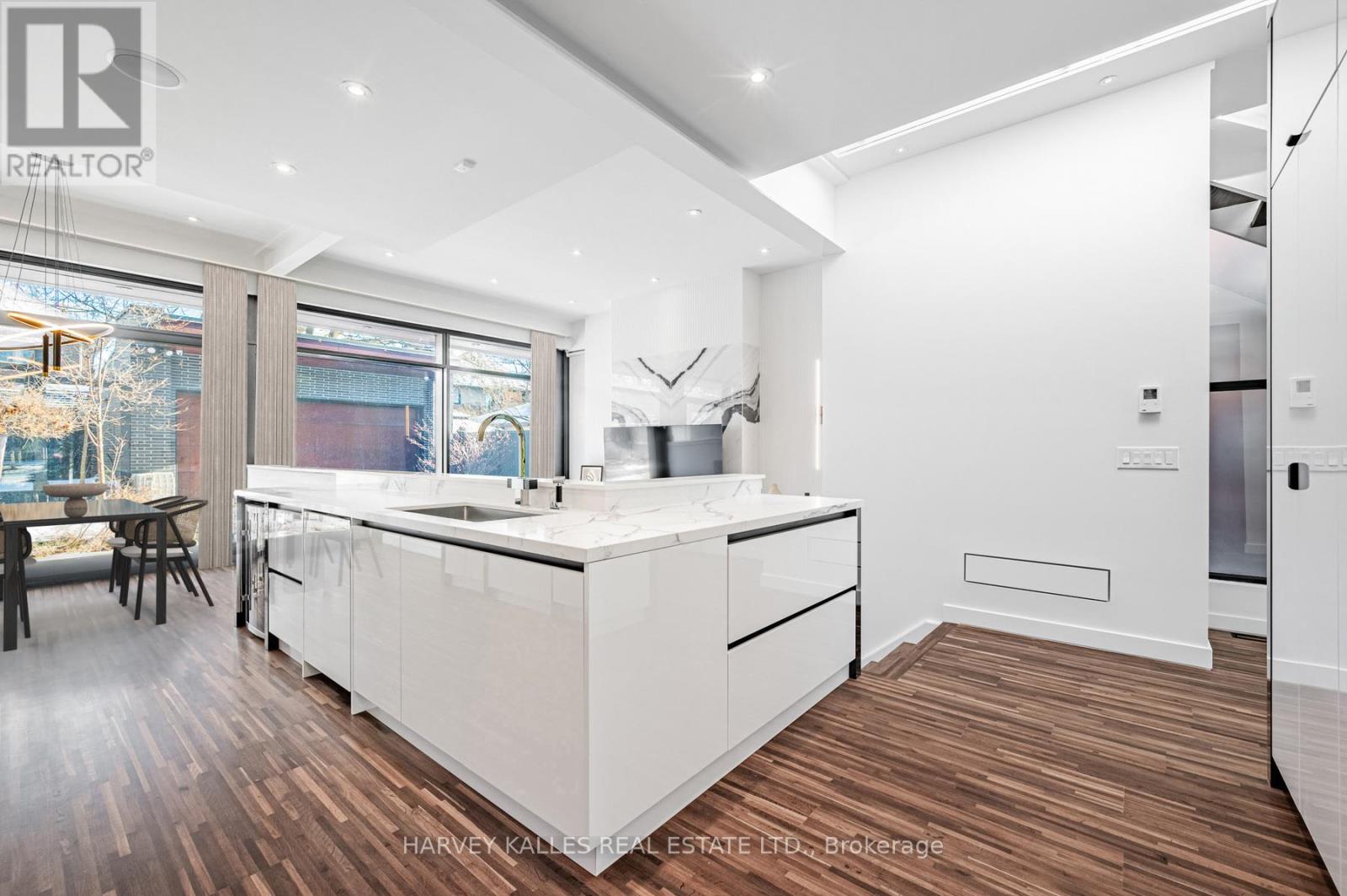 5 BRAEMAR AVENUE - 13
