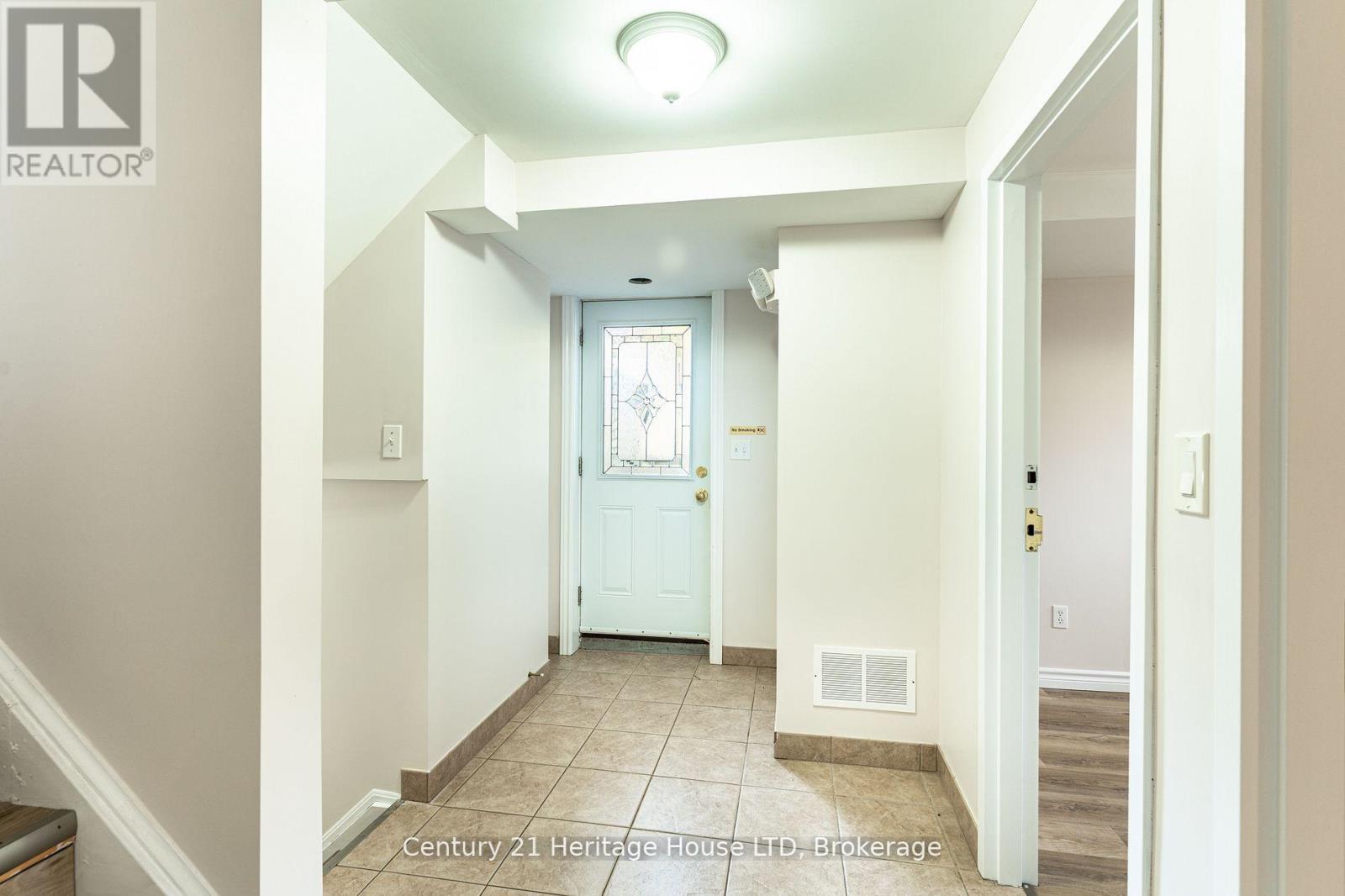 387 FIRST AVENUE - 17