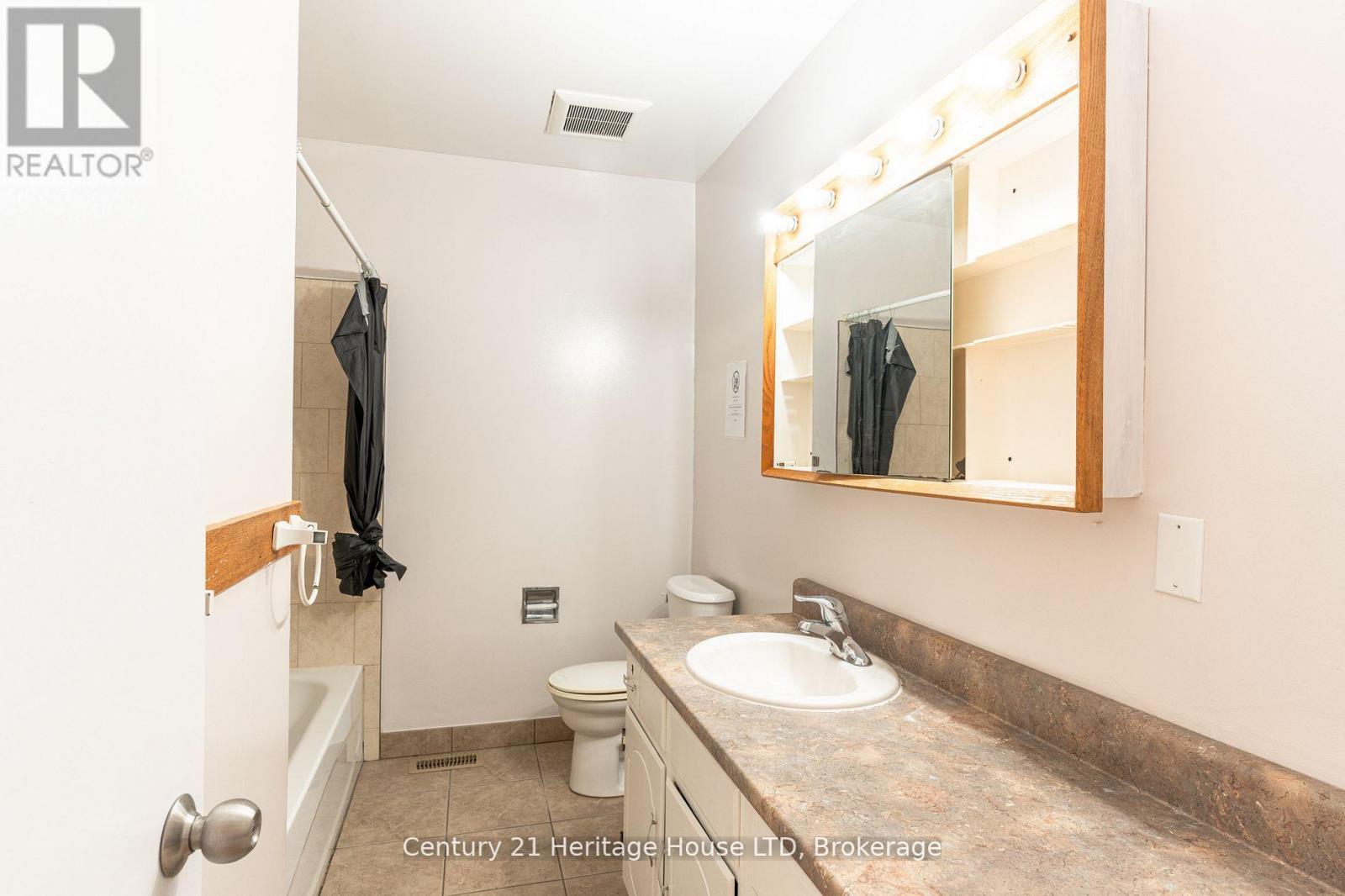 387 FIRST AVENUE - 16