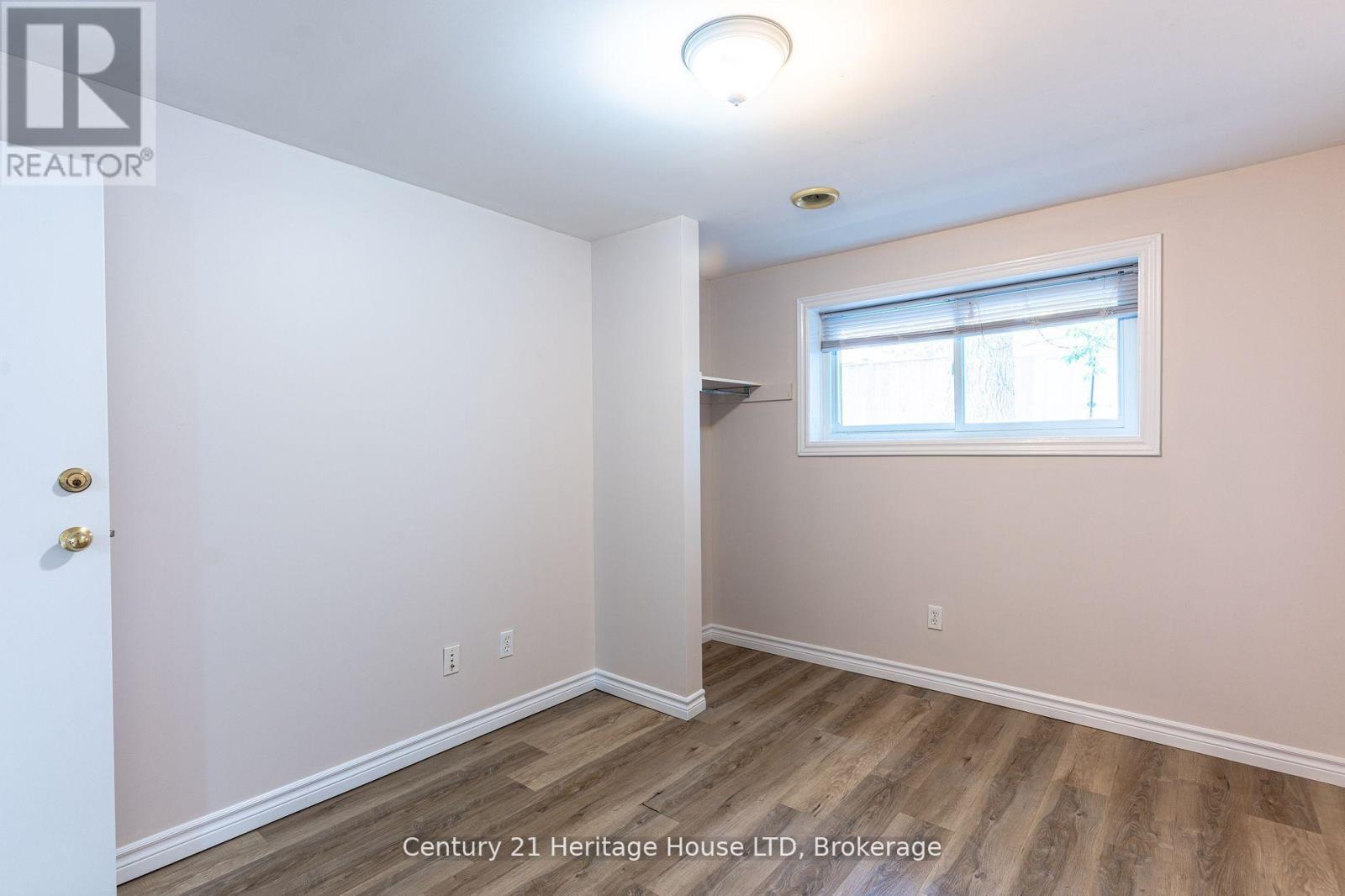 387 FIRST AVENUE - 25
