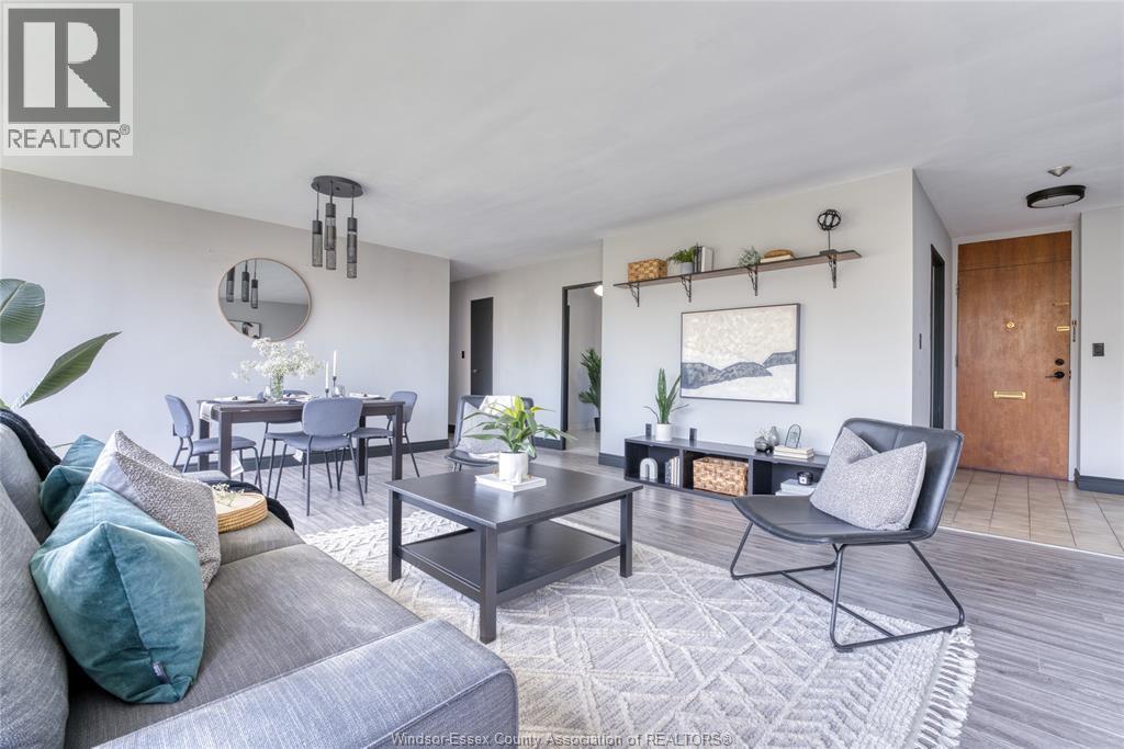 2144 PELISSIER Unit# 402, Windsor, Ontario, N8X1N4 — Photo 9