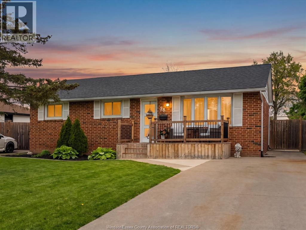 28 St. Charles, Amherstburg, Ontario, N9V3J7 — Photo 32