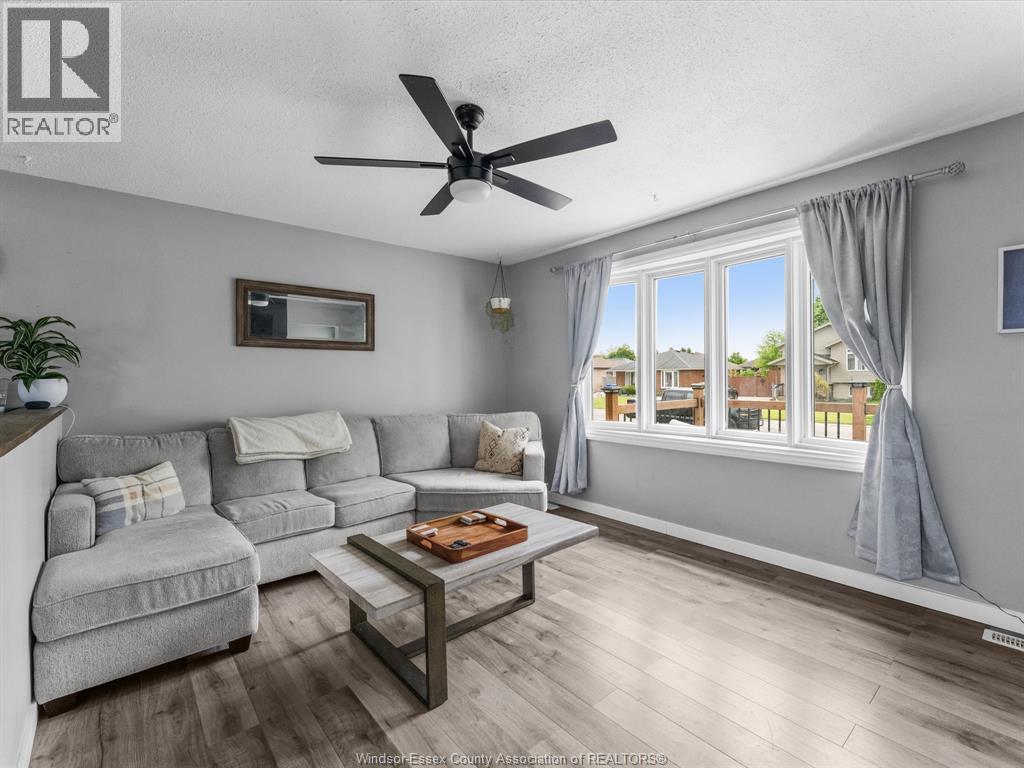 28 St. Charles, Amherstburg, Ontario, N9V3J7 — Photo 10
