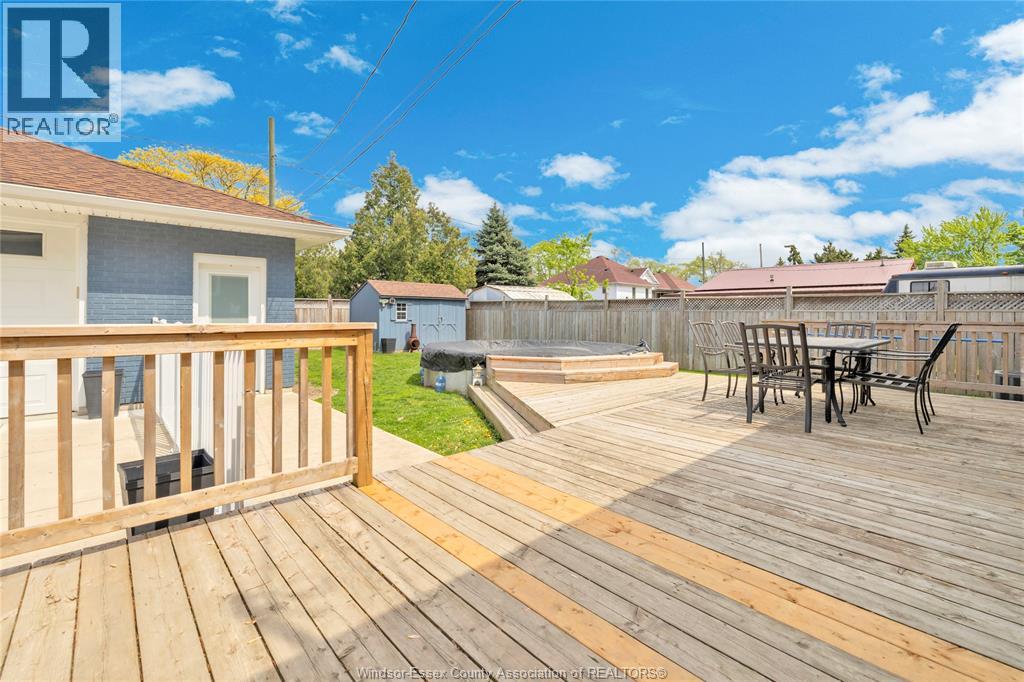 2456 RANDOLPH, Windsor, Ontario, N9E3C7 — Photo 8