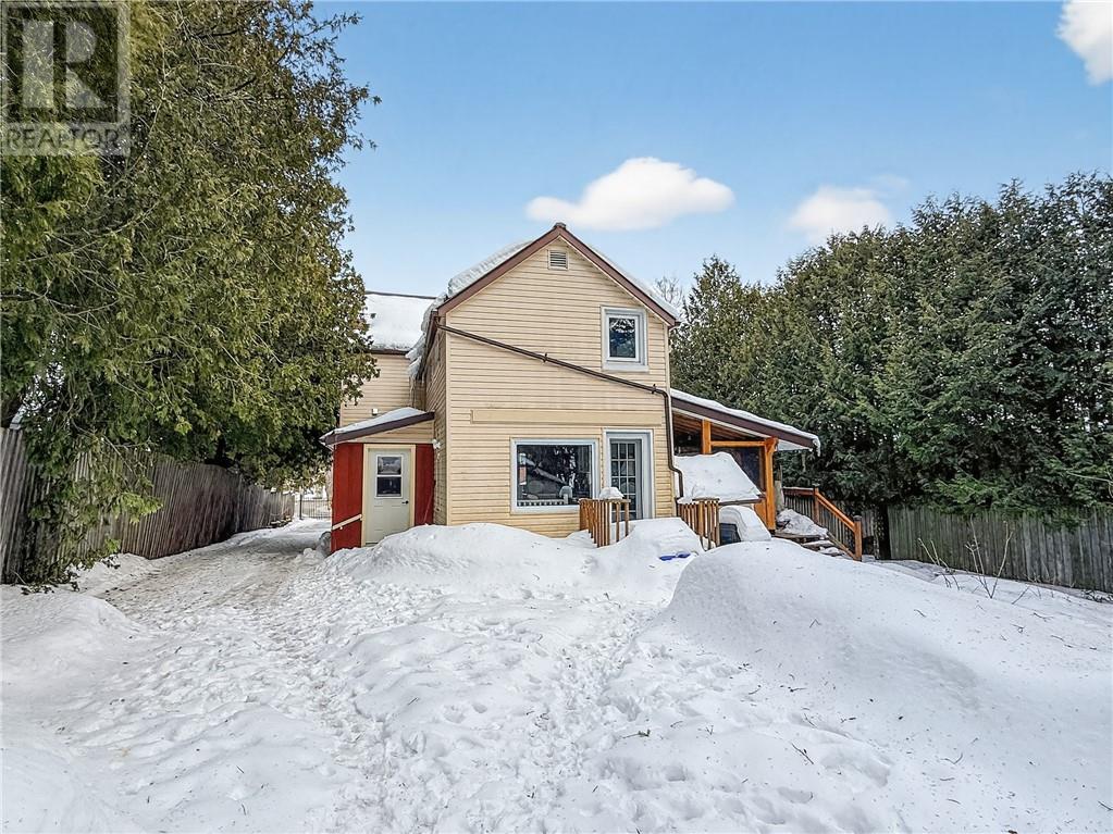17 Phipps Street, Gore Bay, Manitoulin Island, Ontario, P0P1H0 — Photo 6