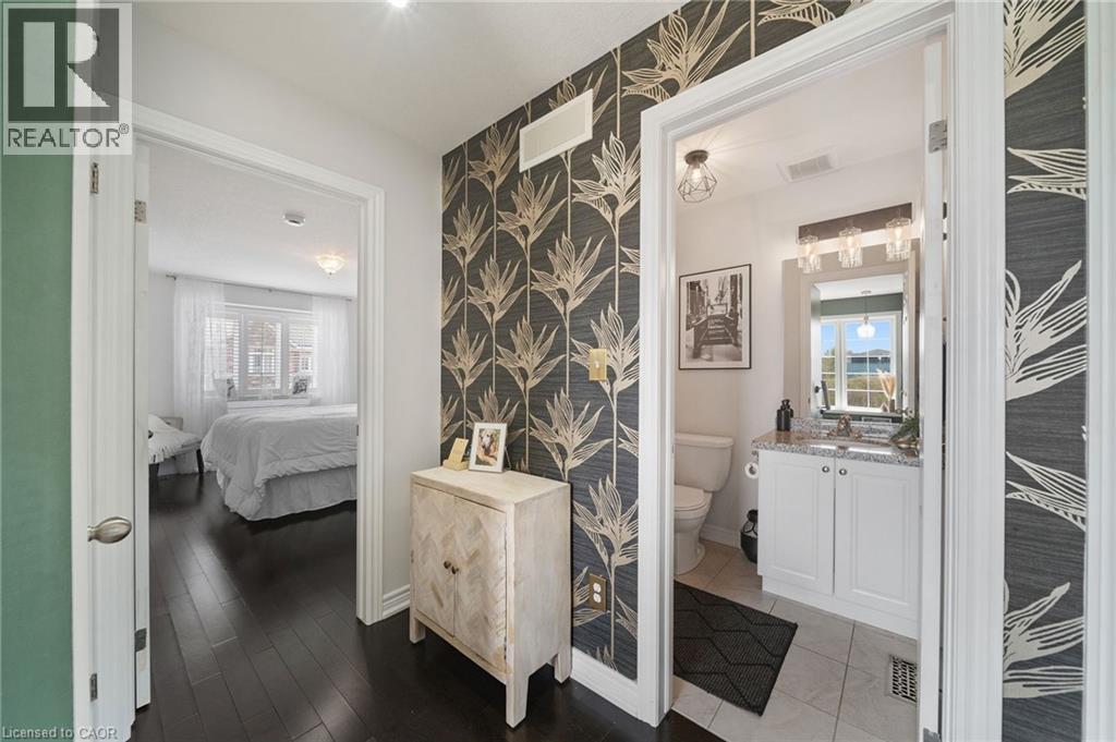 21 MADONNA Drive Unit# 16, Hamilton, Ontario, L9H0H1 — Photo 16