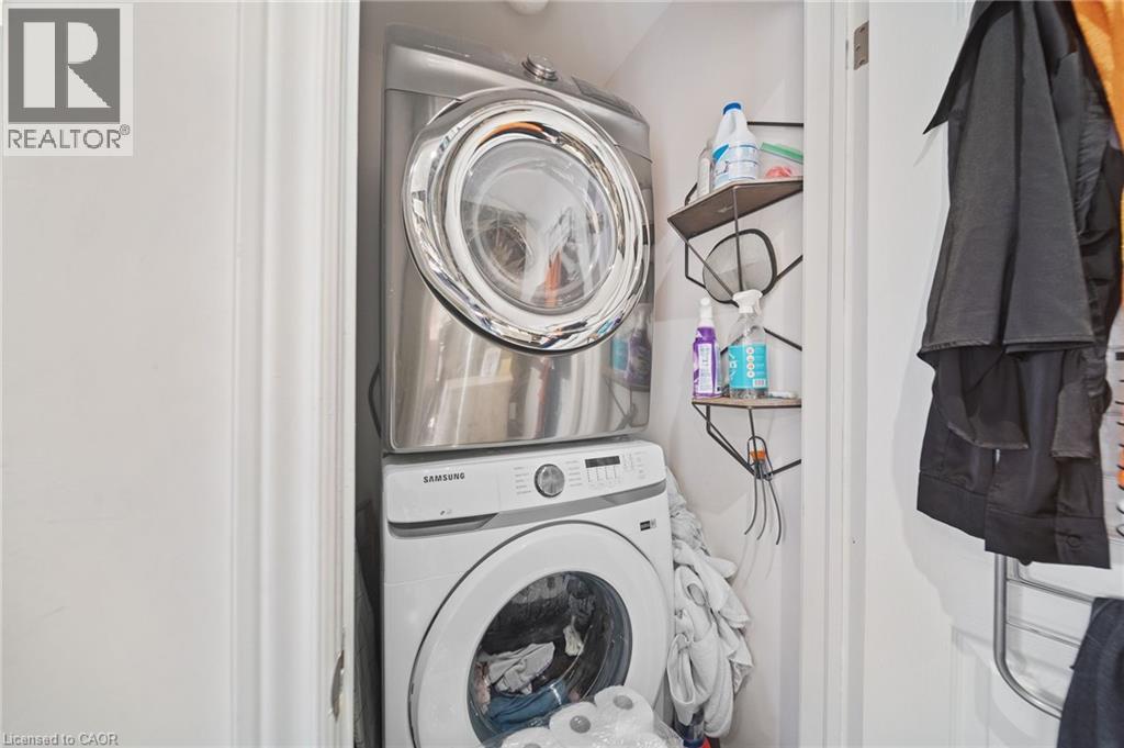 21 MADONNA Drive Unit# 16, Hamilton, Ontario, L9H0H1 — Photo 4