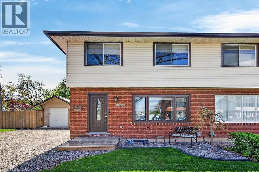 254 ST ANDREWS Drive - 3