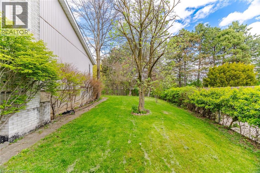 41 PLAINSMAN Road - 48