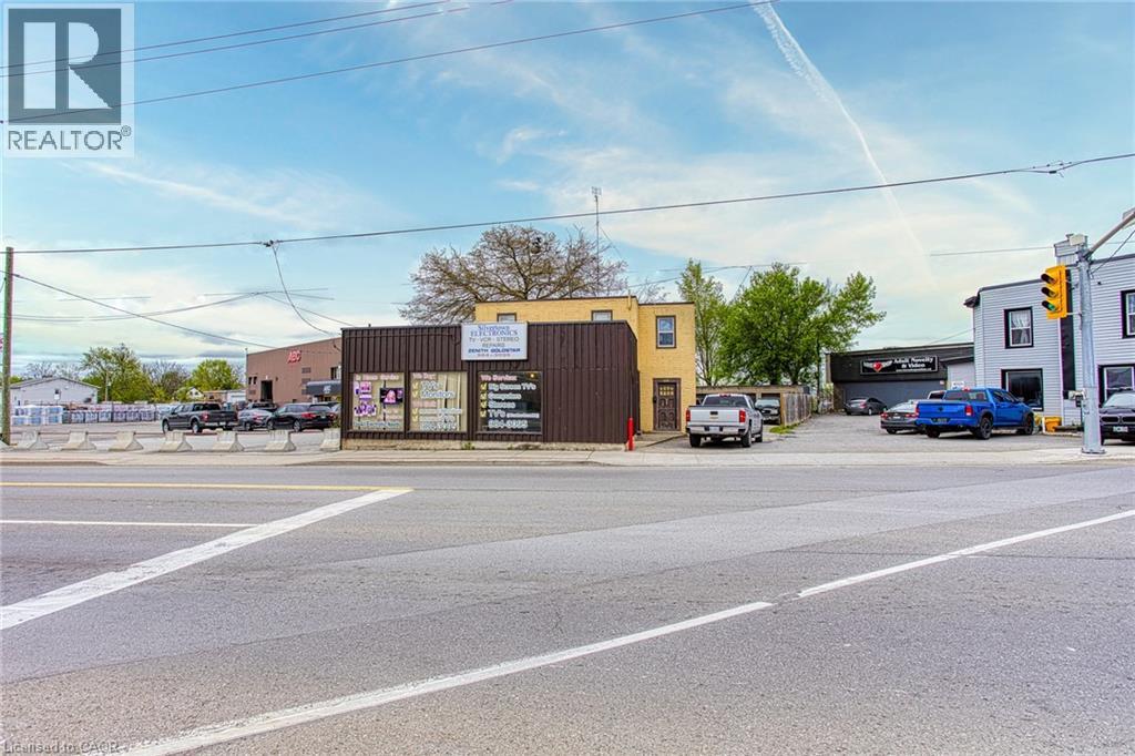230 WELLAND Avenue, St. Catharines, Ontario, L2R2P5 — Photo 2
