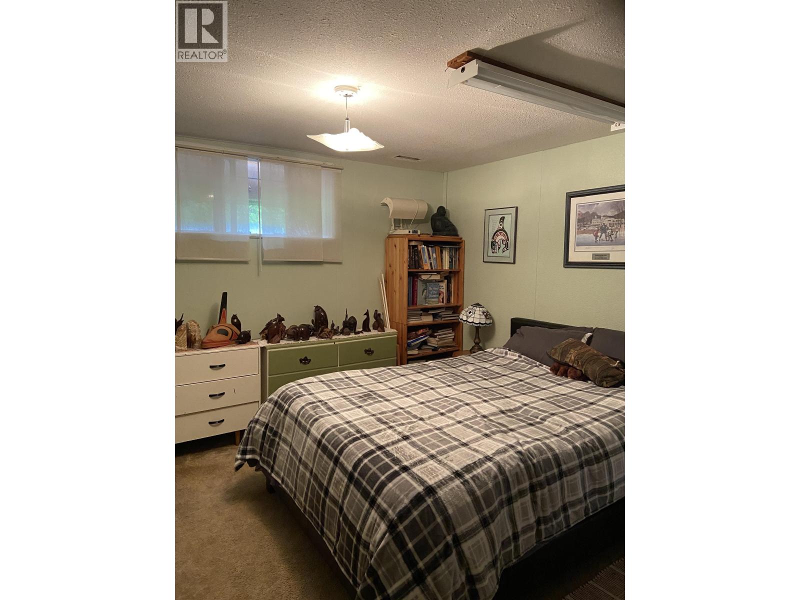 2601 SPARKS STREET - 15