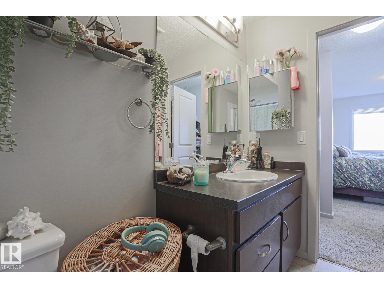 #303 7711 71 ST NW NW - 20