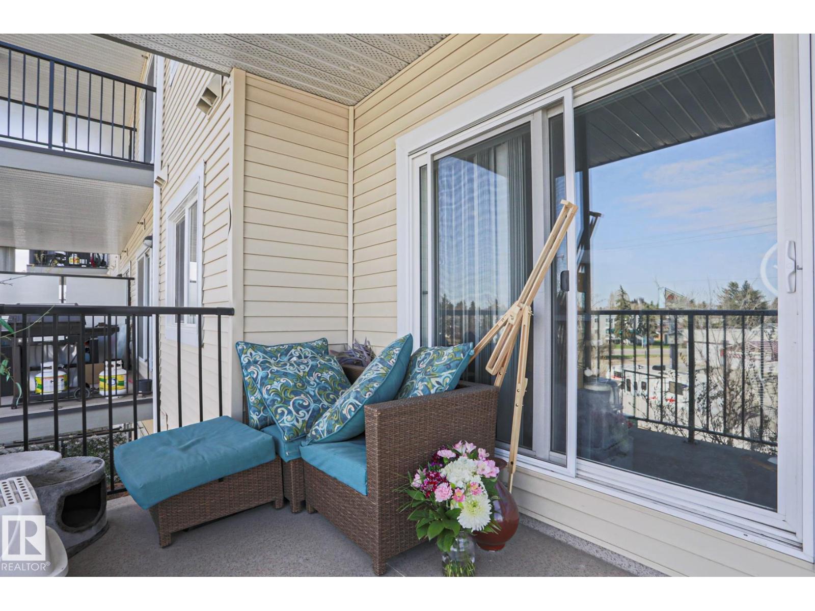 #303 7711 71 ST NW NW - 23
