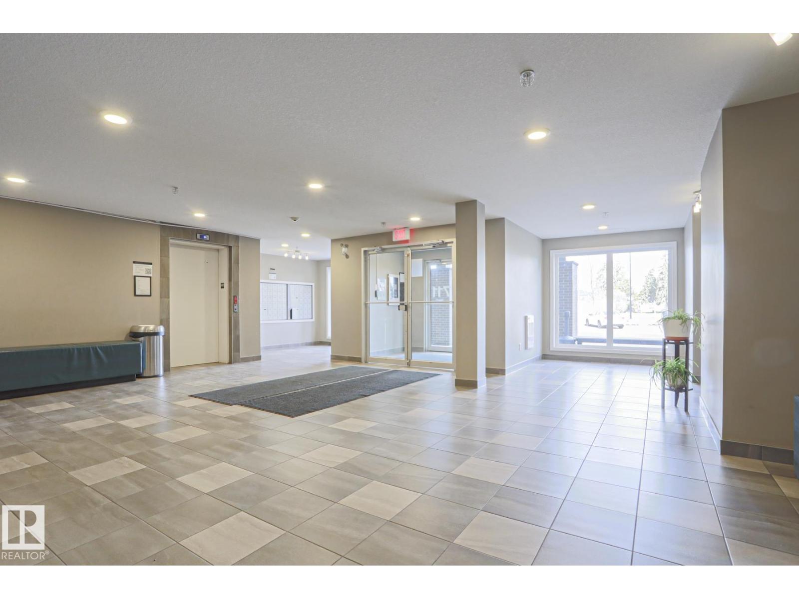 #303 7711 71 ST NW NW - 4