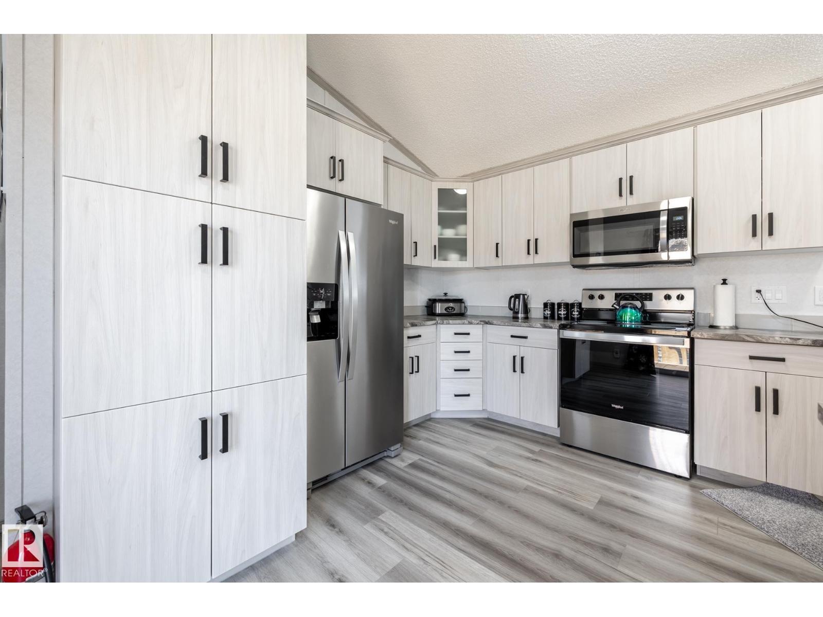 #79 305 Calahoo RD, Spruce Grove