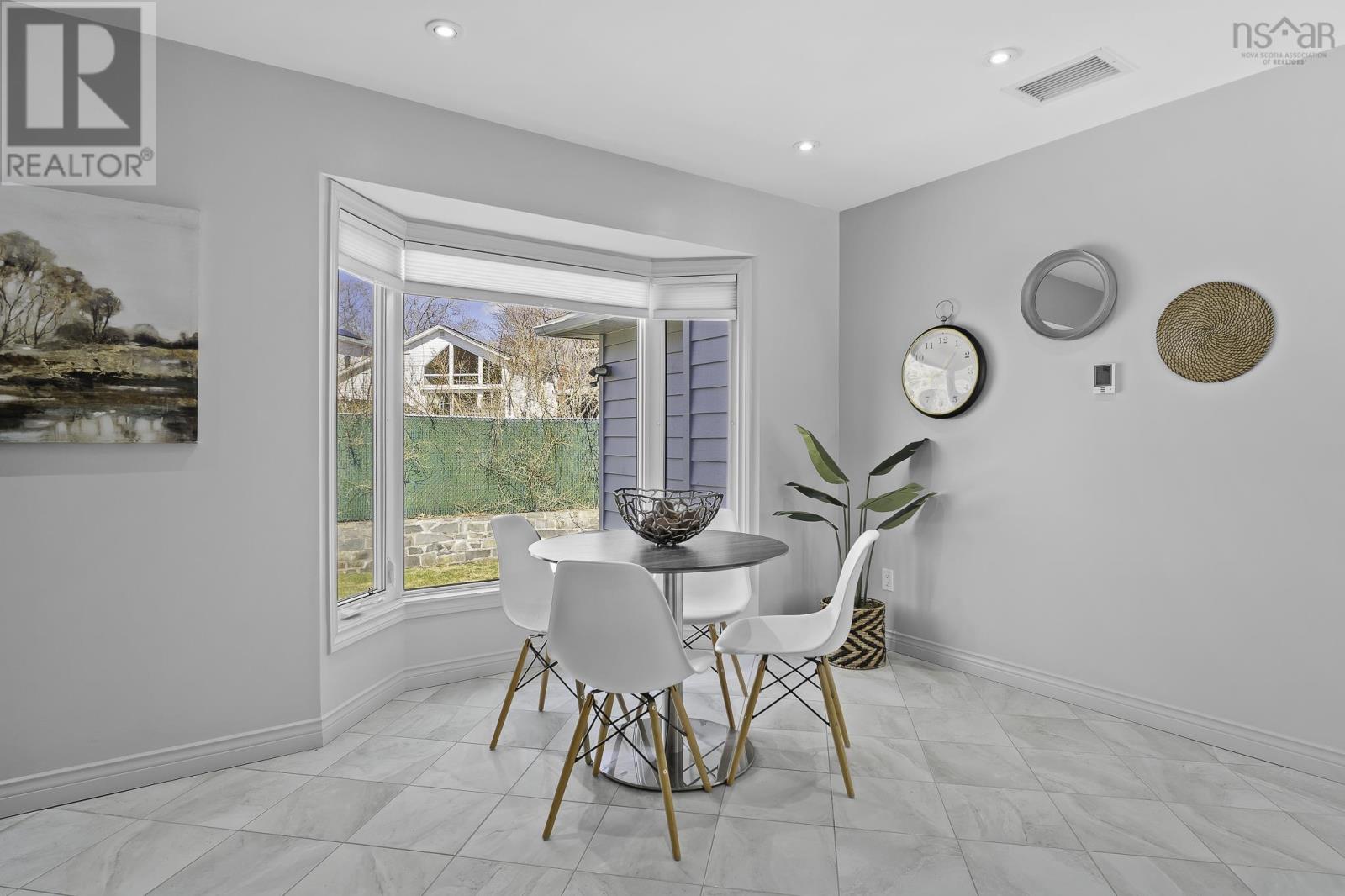 981 Beaufort Avenue - 9