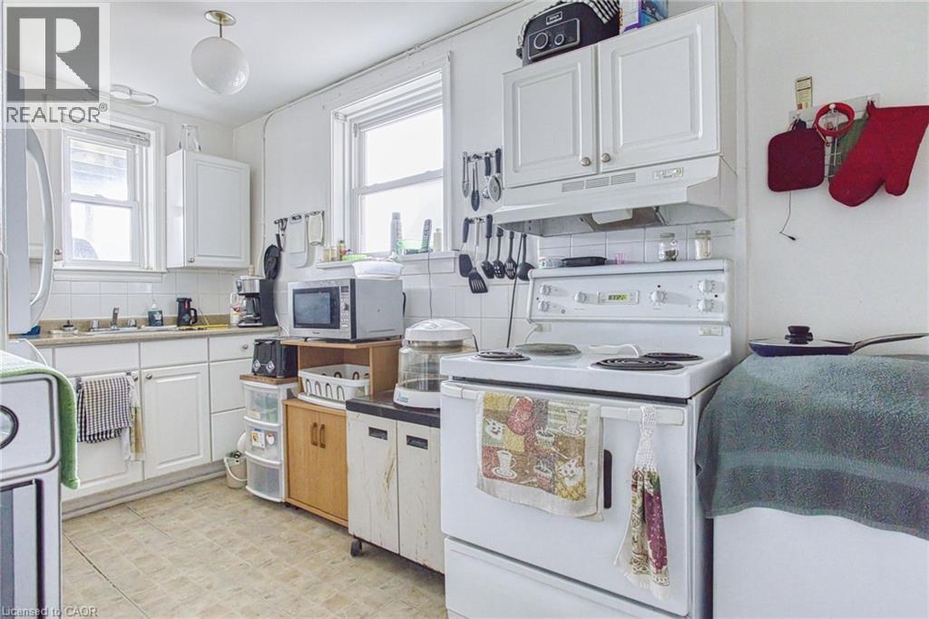 4727-4729 FERGUSON Street - 11