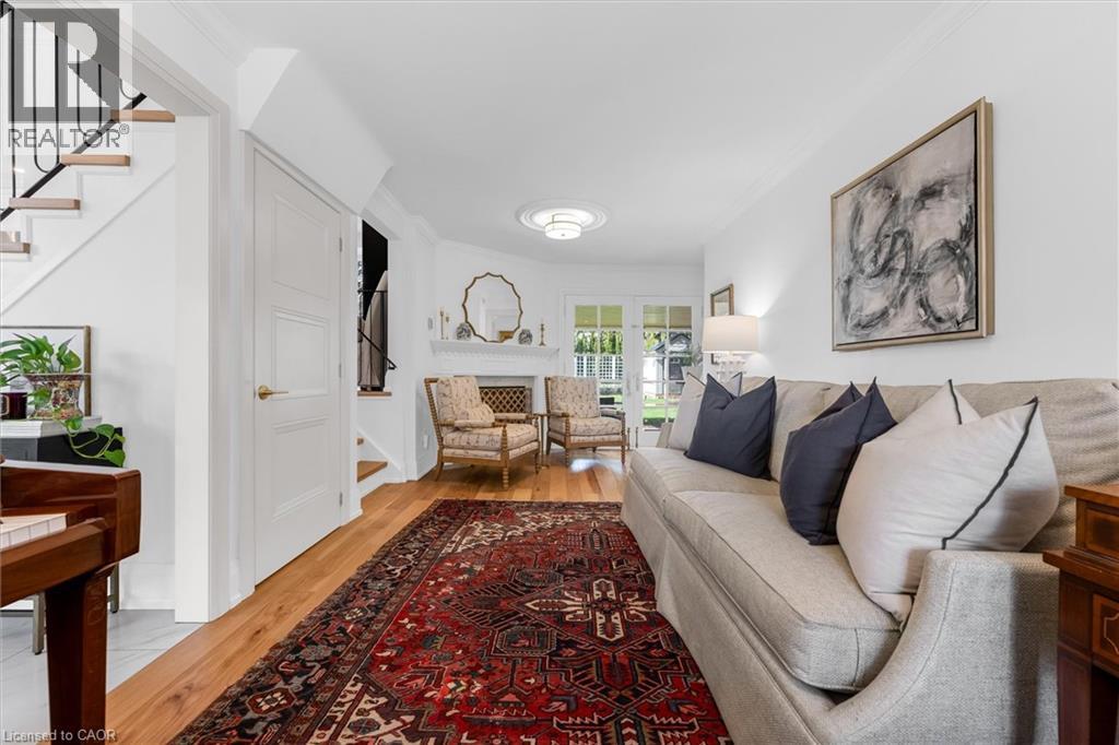 194 SOLINGATE Drive, Oakville, Ontario, L6L3T1 — Photo 44