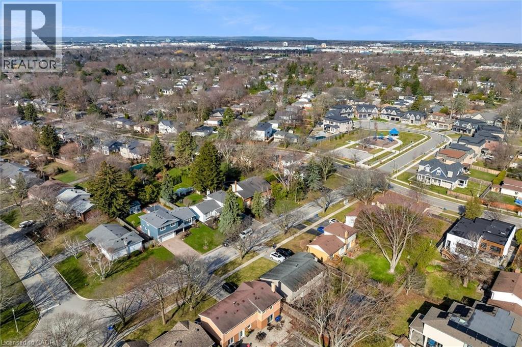194 SOLINGATE Drive, Oakville, Ontario, L6L3T1 — Photo 37